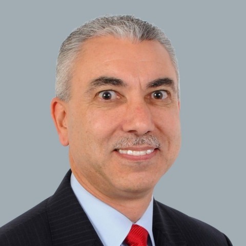 Emanuel Enes headshot