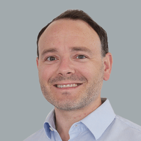 Dan Mattioli headshot